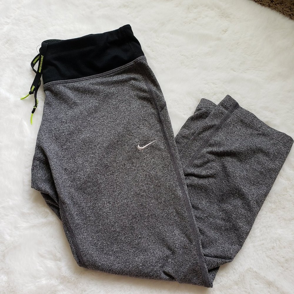 3/$20!! ~ NIKE running dri-fit leggings S